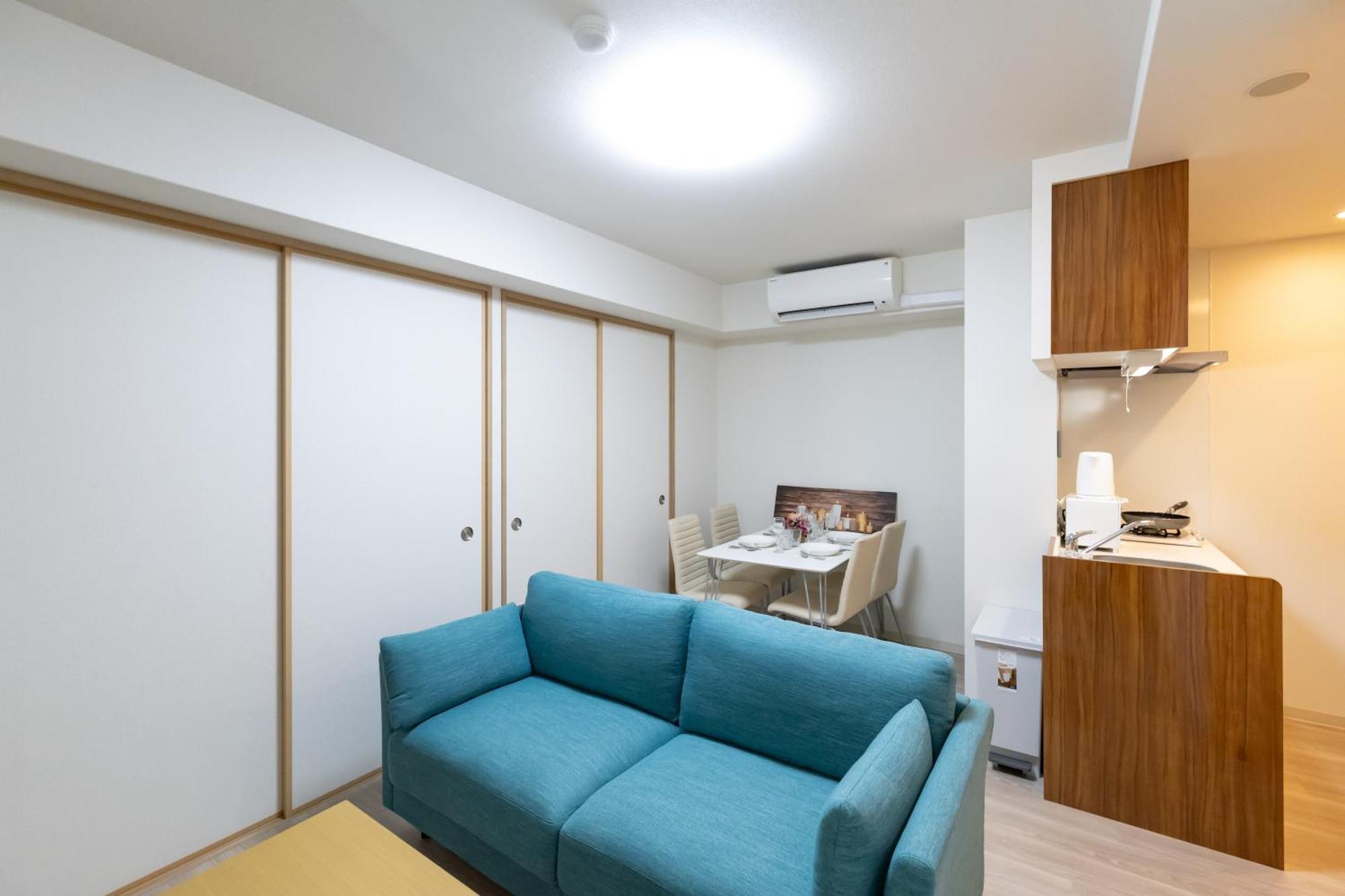 H2H Shinsaibashi Apartment Osaka Bagian luar foto