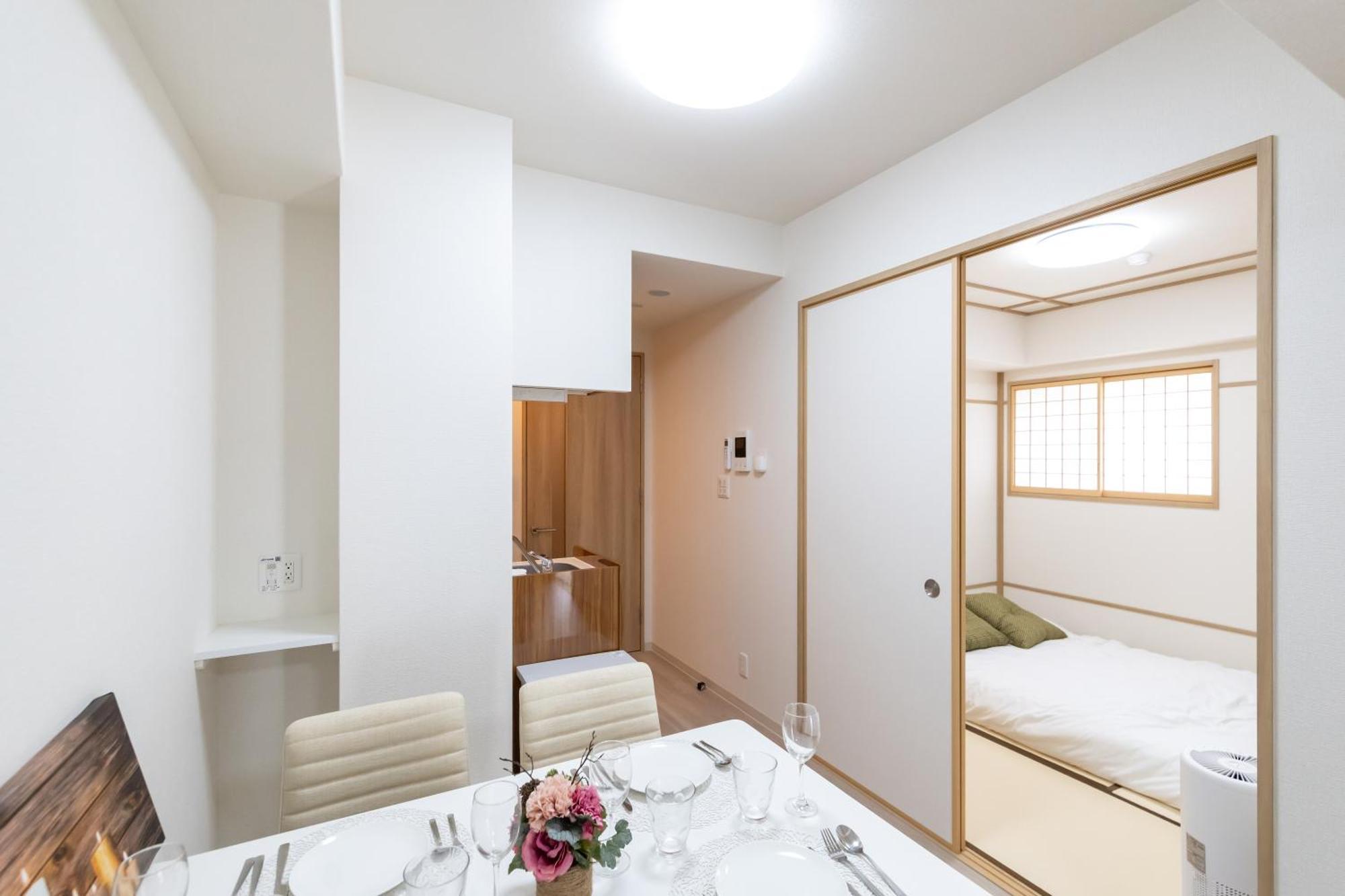 H2H Shinsaibashi Apartment Osaka Bagian luar foto