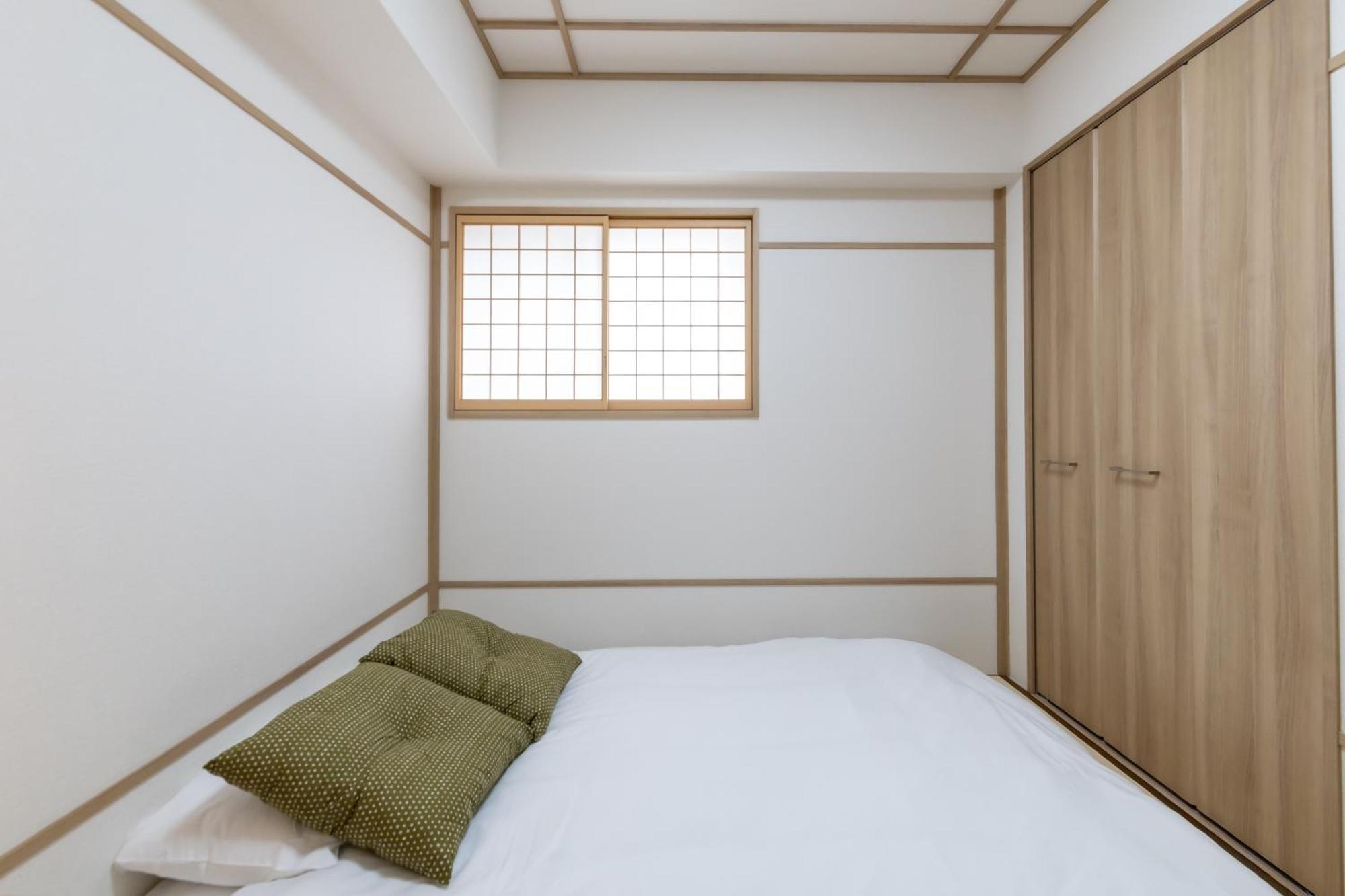 H2H Shinsaibashi Apartment Osaka Bagian luar foto