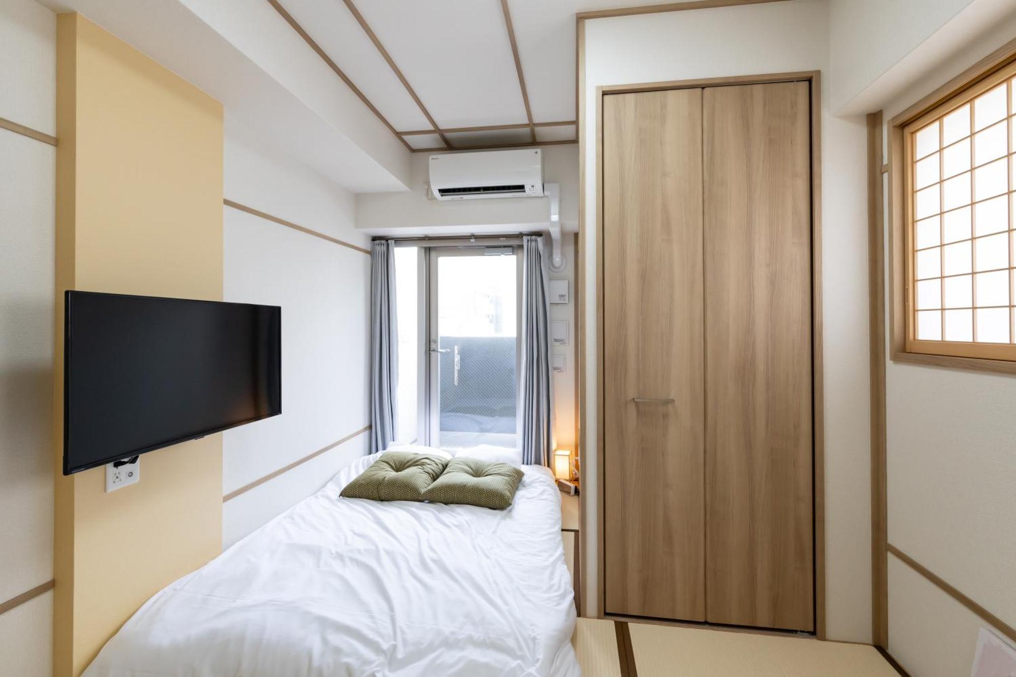 H2H Shinsaibashi Apartment Osaka Bagian luar foto